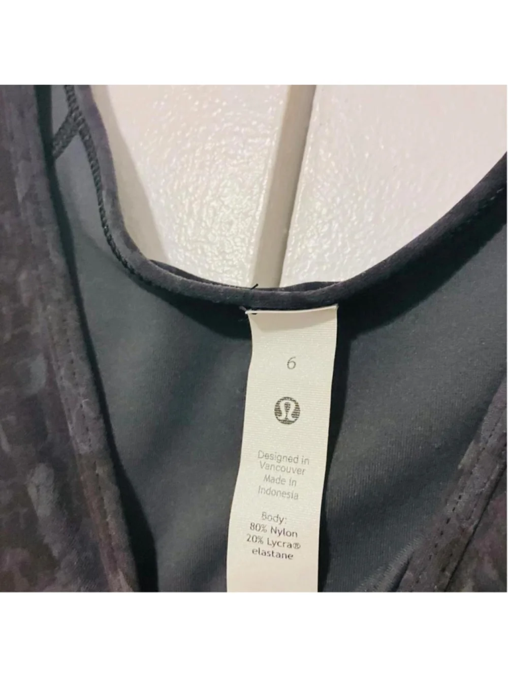 Grey Camo Lululemon Align T-Shirt (Incognito Camo, 6)